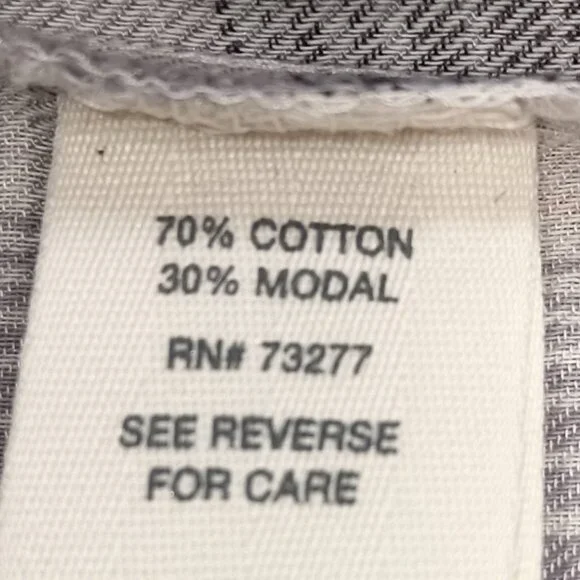 MUDD-Women's-Plaid-Gray-Black-Pink-SMALL-pullover-V Neck-Long Sleeve-Pockets - Picture 15 of 16